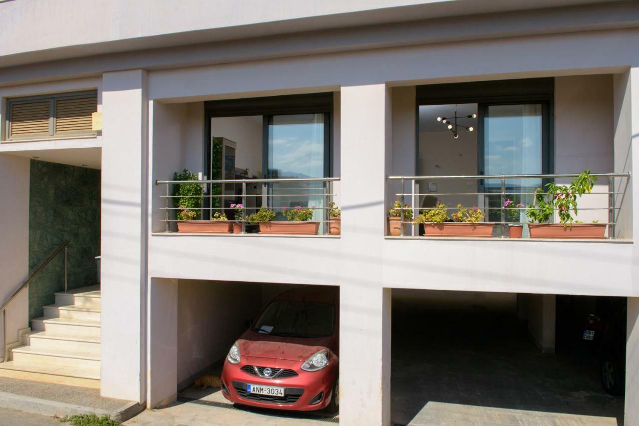 Hra House Apartment อายิโอสนิโกลาโอส ภายนอก รูปภาพ